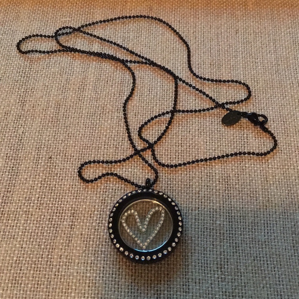 Origami Owl black necklace set
